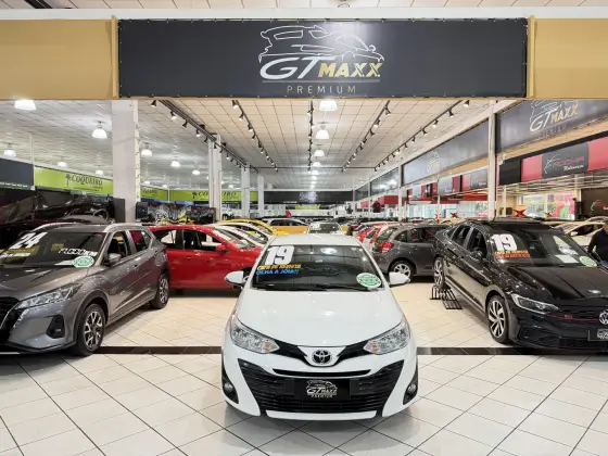 TOYOTA YARIS 1.5 16V FLEX SEDAN XL MULTIDRIVE