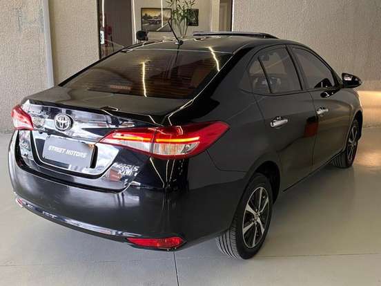 TOYOTA-YARIS-1.5 16V FLEX SEDAN XLS MULTIDRIVE TOYOTA-YARIS-2018