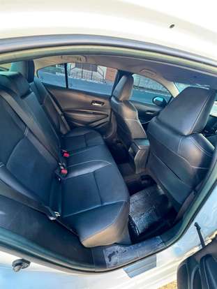 TOYOTA-COROLLA-2022