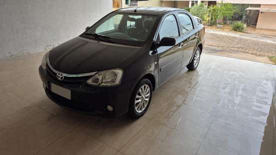 TOYOTA-ETIOS-2013