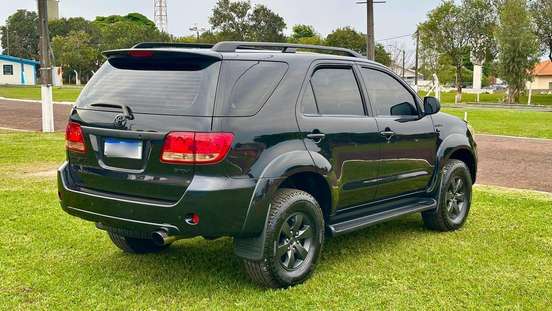 TOYOTA-HILUX SW4-2007