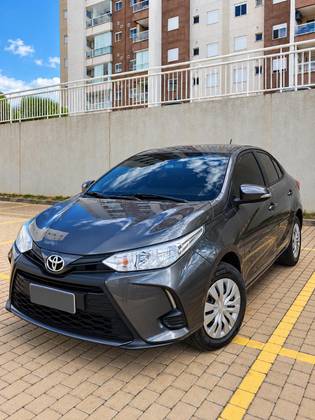 TOYOTA YARIS 1.5 16V FLEX SEDAN XL LIVE MULTIDRIVE