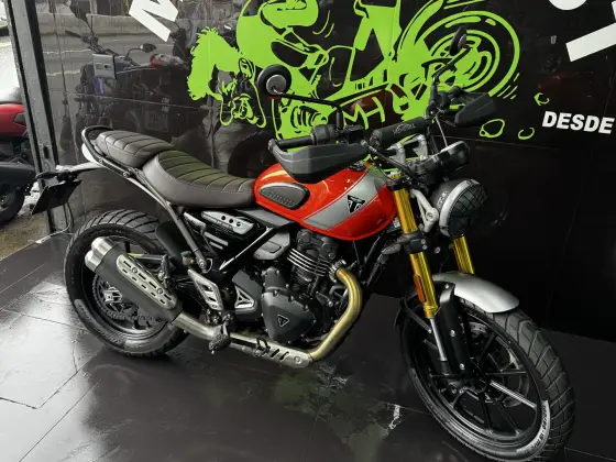 TRIUMPH SCRAMBLER 400 X 