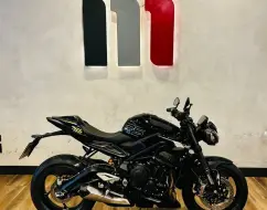 TRIUMPH STREET TRIPLE RS ABS TRIUMPH STREET TRIPLE RS ABS