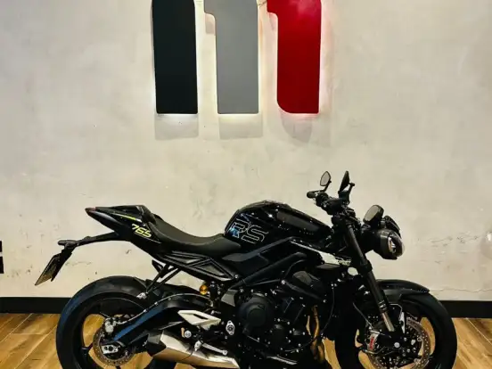 TRIUMPH-STREET TRIPLE RS ABS TRIUMPH-STREET TRIPLE RS ABS-2025