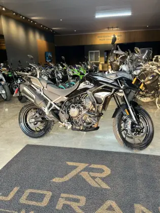 TRIUMPH TIGER 900 GT 