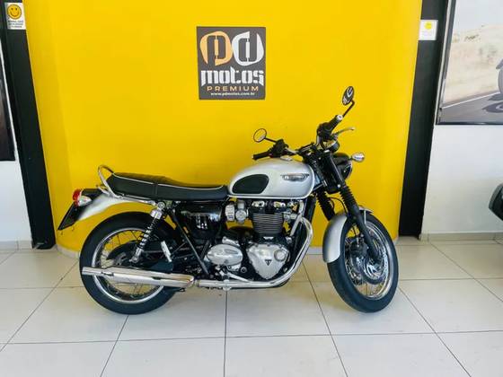 TRIUMPH BONNEVILLE T120 1200 