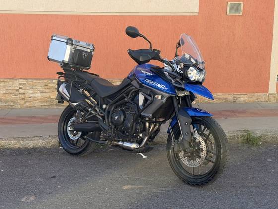 TRIUMPH TIGER 800 XRX 