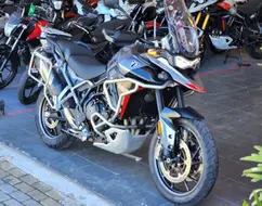 TRIUMPH TIGER 900 GT PRO TRIUMPH TIGER 900 GT PRO