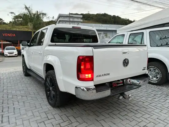 VOLKSWAGEN-AMAROK-2.0 HIGHLINE ULTIMATE 4X4 CD 16V TURBO INTERCOOLER DIESEL 4P AUTOMÁTICO VOLKSWAGEN-AMAROK-2016