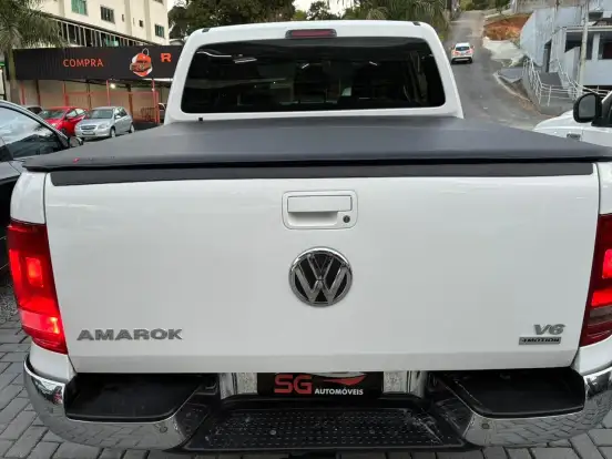 VOLKSWAGEN-AMAROK-2016