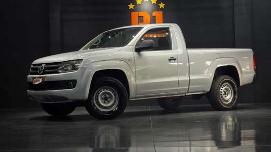 VOLKSWAGEN-AMAROK-2012