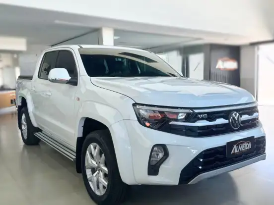 VOLKSWAGEN-AMAROK-3.0 V6 TDI DIESEL HIGHLINE CD 4MOTION AUTOMÁTICO VOLKSWAGEN-AMAROK-2025