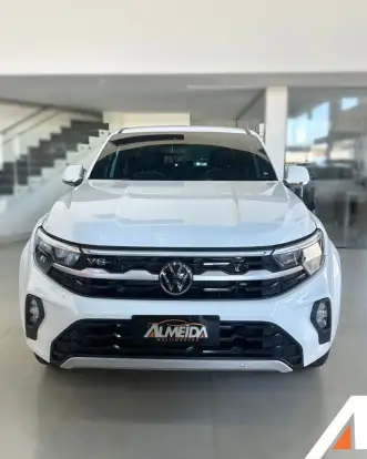 VOLKSWAGEN-AMAROK-2025