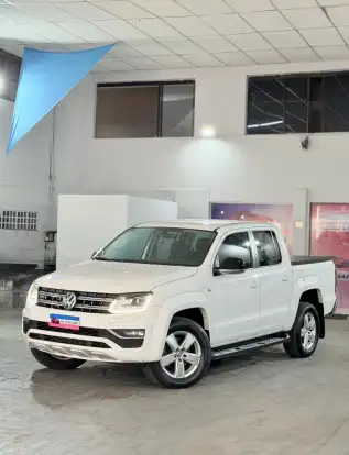 VOLKSWAGEN-AMAROK-2019