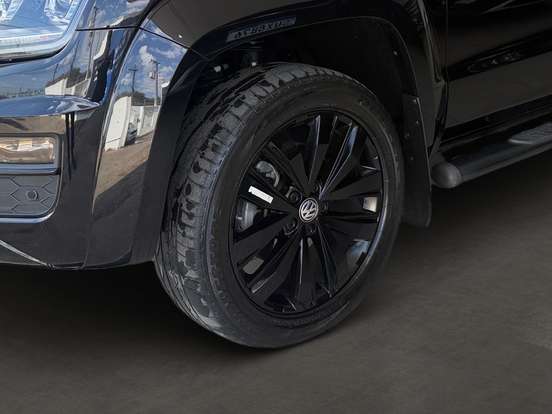 VOLKSWAGEN-AMAROK-2023