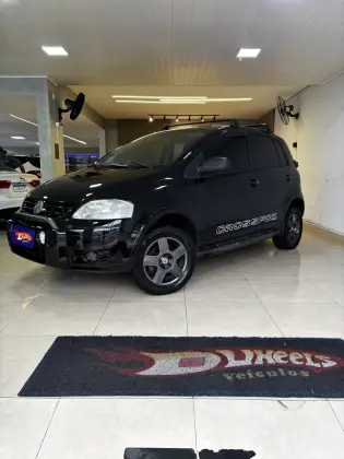 VOLKSWAGEN CROSSFOX 1.6 MI FLEX 8V 4P MANUAL