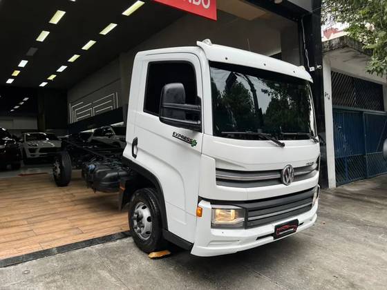 VOLKSWAGEN DELIVERY EXPRESS 2.8 TURBO DIESEL CHASSI 4X2 MANUAL