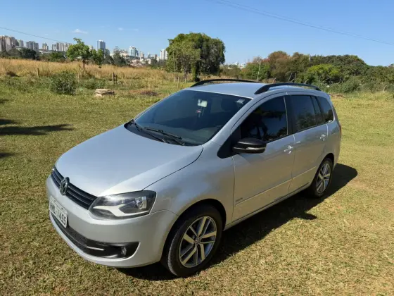 VOLKSWAGEN FOX 1.6 MI 8V FLEX 4P MANUAL