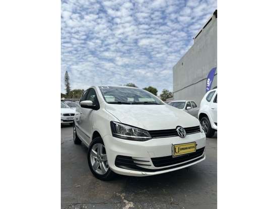 VOLKSWAGEN-FOX-1.0 MPI TRENDLINE 12V FLEX 4P MANUAL VOLKSWAGEN-FOX-2016