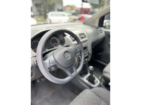 VOLKSWAGEN-FOX-2016