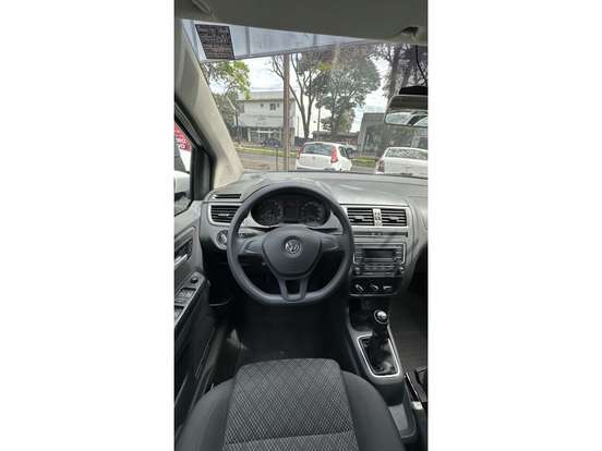 VOLKSWAGEN-FOX-2016