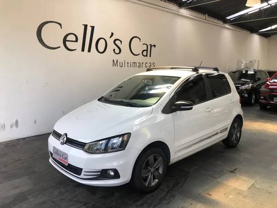 VOLKSWAGEN FOX 1.6 MSI TOTAL FLEX CONNECT 4P I-MOTION