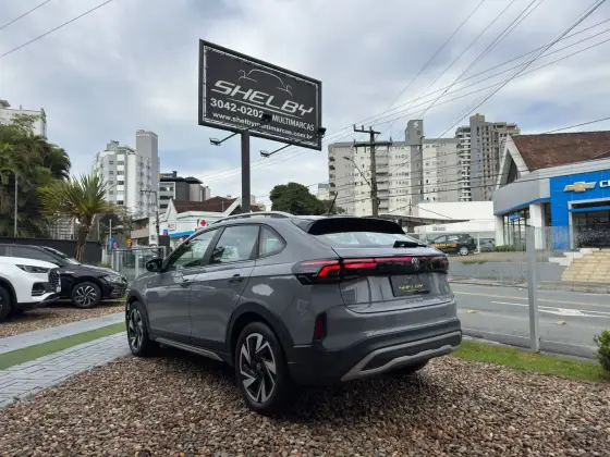 VOLKSWAGEN NIVUS 1.0 200 TSI TOTAL FLEX HIGHLINE AUTOMÁTICO