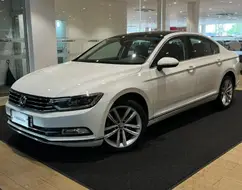 VOLKSWAGEN PASSAT 2.0 16V TSI BLUEMOTION GASOLINA HIGHLINE 4P DSG VOLKSWAGEN PASSAT 2.0 16V TSI BLUEMOTION GASOLINA HIGHLINE 4P DSG