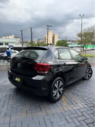 VOLKSWAGEN-POLO-2020