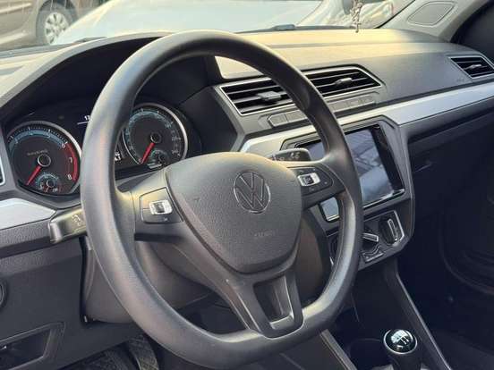 VOLKSWAGEN-SAVEIRO-2024