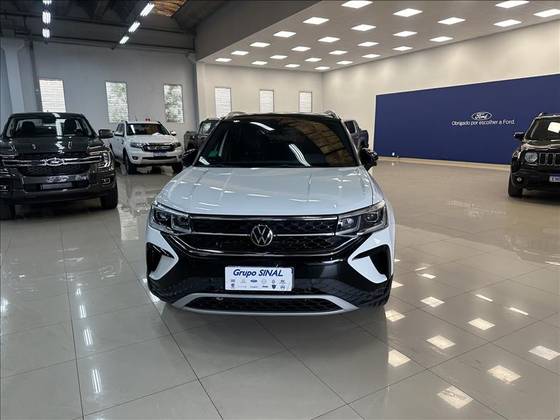 VOLKSWAGEN TAOS 1.4 250 TSI TOTAL FLEX HIGHLINE AUTOMÁTICO