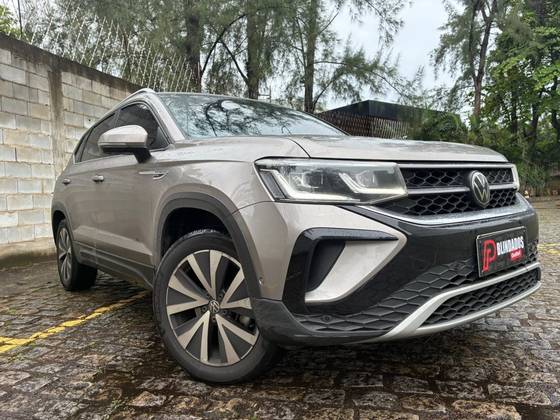 VOLKSWAGEN TAOS 1.4 250 TSI TOTAL FLEX HIGHLINE AUTOMÁTICO