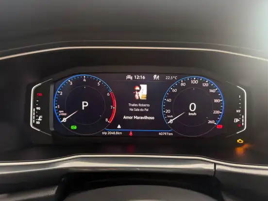 VOLKSWAGEN-T-CROSS-2022