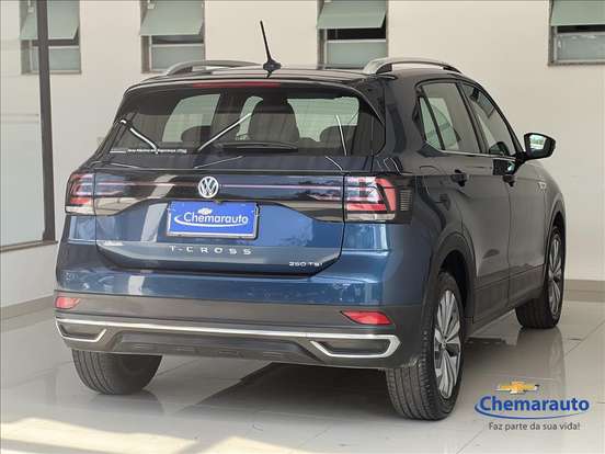 VOLKSWAGEN-T-CROSS-1.4 250 TSI TOTAL FLEX HIGHLINE AUTOMÁTICO VOLKSWAGEN-T-CROSS-2020