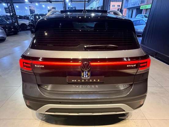 VOLKSWAGEN-T-CROSS-2026