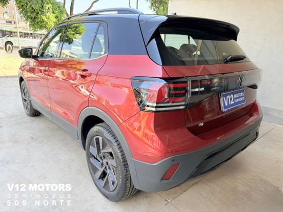 VOLKSWAGEN-T-CROSS-2024