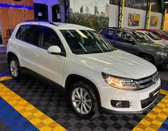 VOLKSWAGEN TIGUAN 1.4 TSI 16V TURBO GASOLINA 4P DSG VOLKSWAGEN TIGUAN 1.4 TSI 16V TURBO GASOLINA 4P DSG