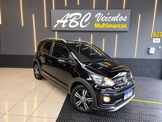 VOLKSWAGEN UP 1.0 170 TSI TOTAL FLEX XTREME 4P MANUAL