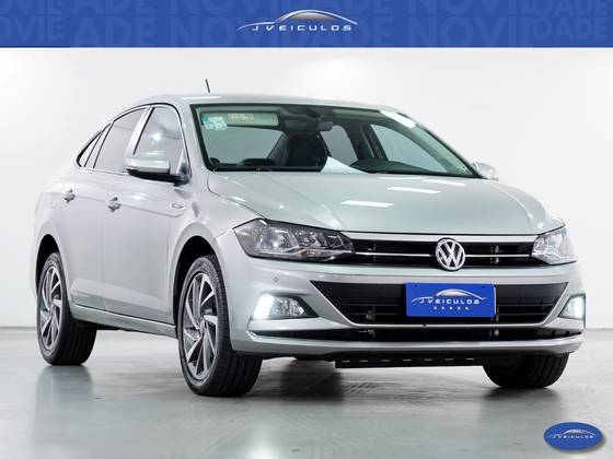 VOLKSWAGEN VIRTUS 1.0 200 TSI HIGHLINE AUTOMÁTICO