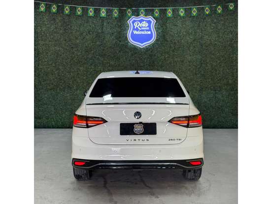 VOLKSWAGEN-VIRTUS-2024