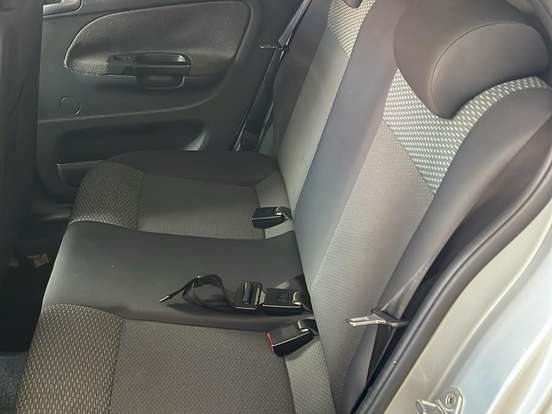 VOLKSWAGEN-GOL-1.0 TEC 8V FLEX 4P MANUAL VOLKSWAGEN-GOL-2012