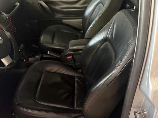 VOLKSWAGEN-NEW BEETLE-2.0 MI 8V GASOLINA 2P TIPTRONIC VOLKSWAGEN-NEW BEETLE-2008