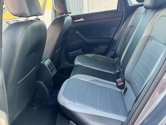 VOLKSWAGEN-NIVUS-1.0 200 TSI TOTAL FLEX HIGHLINE AUTOMÁTICO VOLKSWAGEN-NIVUS-2021