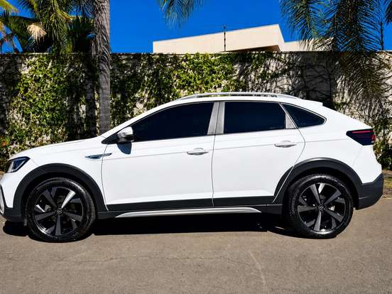VOLKSWAGEN-NIVUS-1.0 200 TSI TOTAL FLEX HIGHLINE AUTOMÁTICO VOLKSWAGEN-NIVUS-2022
