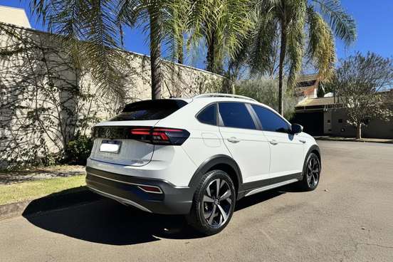 VOLKSWAGEN-NIVUS-1.0 200 TSI TOTAL FLEX HIGHLINE AUTOMÁTICO VOLKSWAGEN-NIVUS-2022