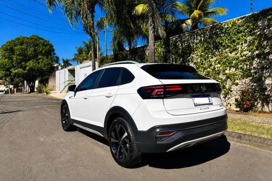 VOLKSWAGEN-NIVUS-1.0 200 TSI TOTAL FLEX HIGHLINE AUTOMÁTICO VOLKSWAGEN-NIVUS-2022