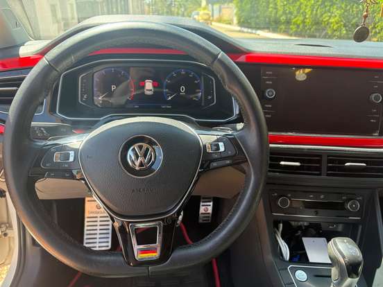 VOLKSWAGEN-POLO-1.0 200 TSI HIGHLINE AUTOMÁTICO VOLKSWAGEN-POLO-2019