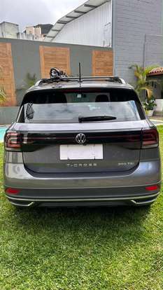 VOLKSWAGEN-T-CROSS-2022