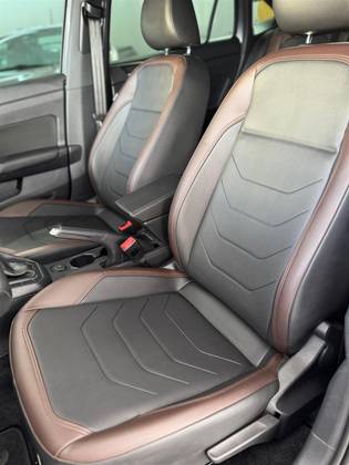 VOLKSWAGEN VIRTUS 1.0 200 TSI HIGHLINE AUTOMÁTICO